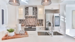 demo-attachment-879-sidekix-media-1129786-unsplash